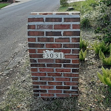 Brick-Mailbox-Pressure-Washing-Restoration-in-Jacksonville-FL 0