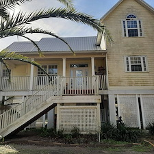 House-Wash-Soft-Wash-in-Jacksonville-Beach-FL 4